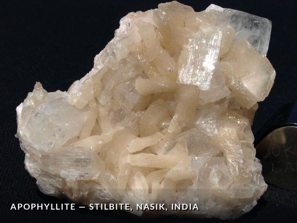 P075 - Apophyllite-Stilbite, Nasik, India.jpg