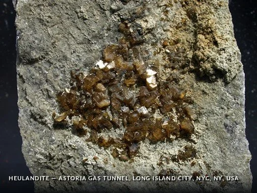 Heulandite - AstoriaGasTunnel, LongIslandCity, NYC, NY, USA.jpg