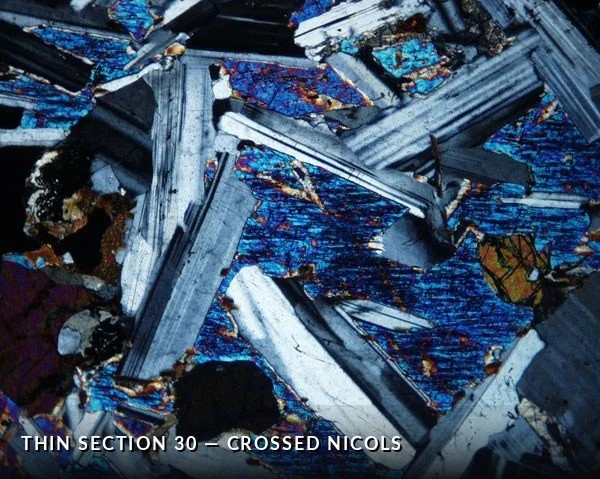 Thin Section 30 - Crossed Nicols.jpg