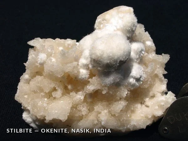 P074 - Stilbite-Okenite, Nasik, India.jpg