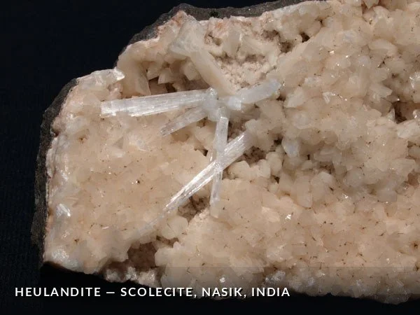 P044a - Heulandite-Scolecite, Nasik, India.jpg