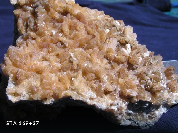 Sta 169+37 - 018.jpg