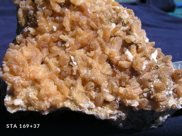 Sta 169+37 - 036.jpg