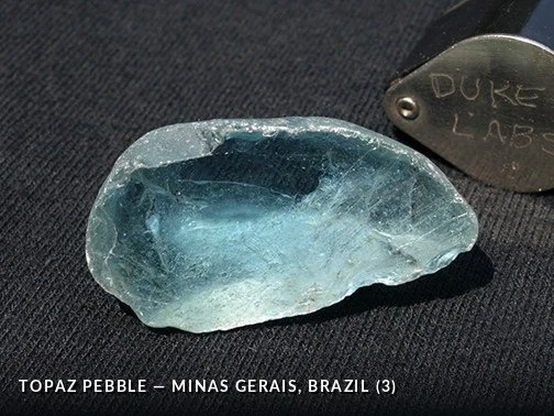 TopazPebble - MinasGerais, Brazil (3).jpg