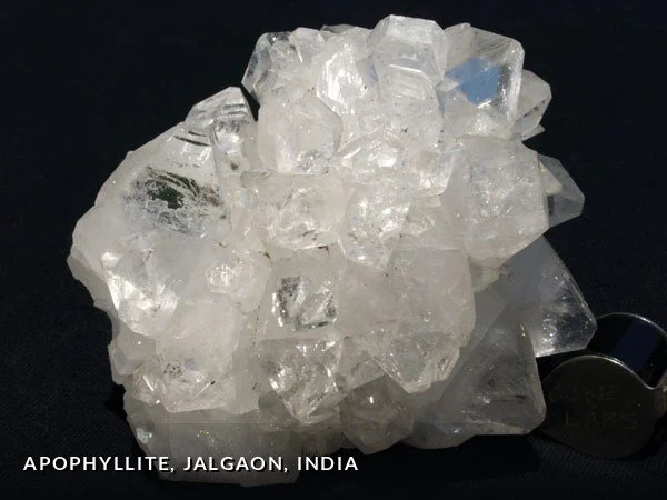 P030 - Apophyllite, Jalgaon, India.jpg