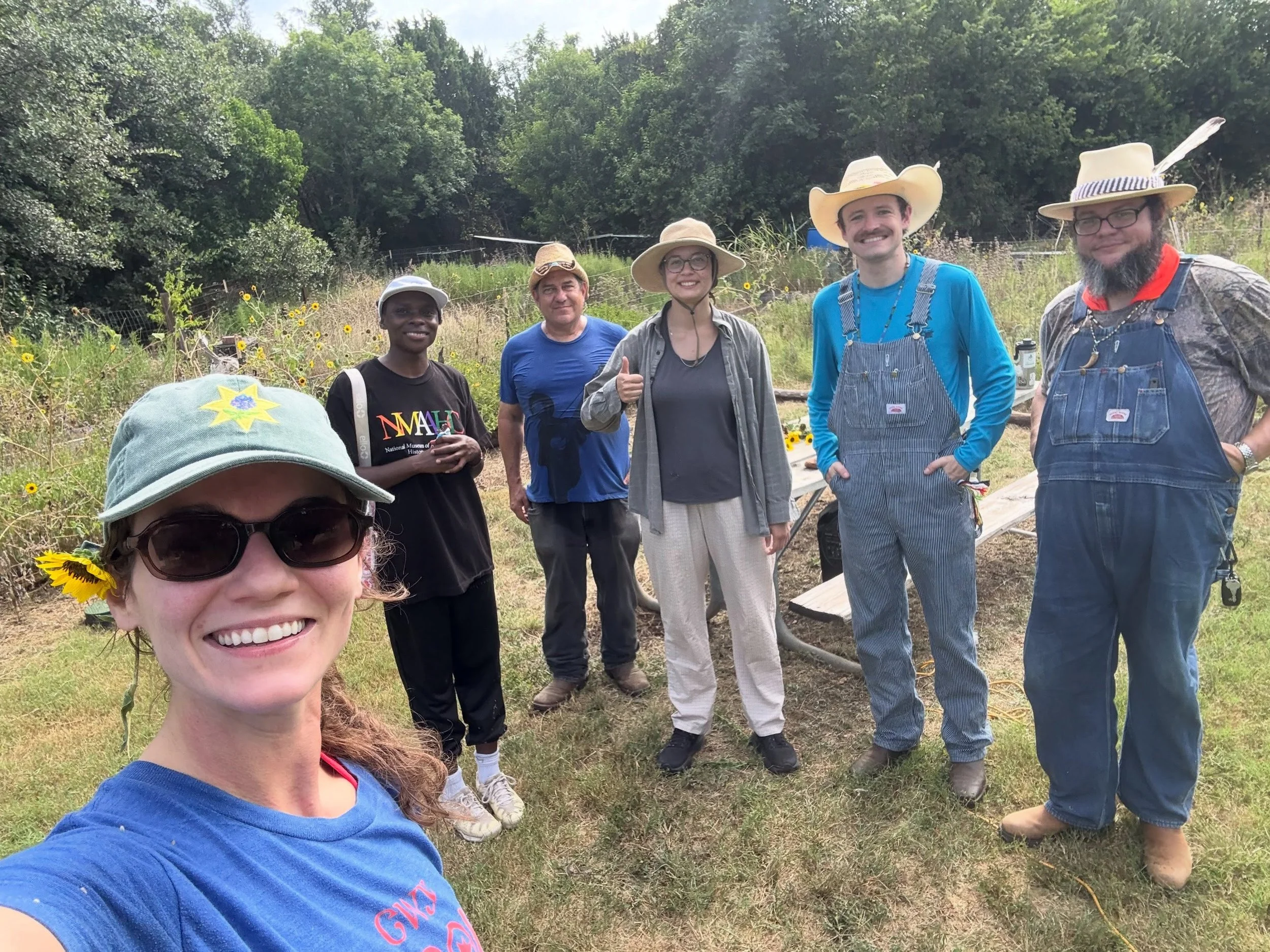 We had a great time this morning at the St. Edward&rsquo;s Campus Garden workday! ☀️ 

Now that the overgrown plants and walkways have been cleared up, the space is ready for this coming year&rsquo;s batch of students to cultivate their own plots. We