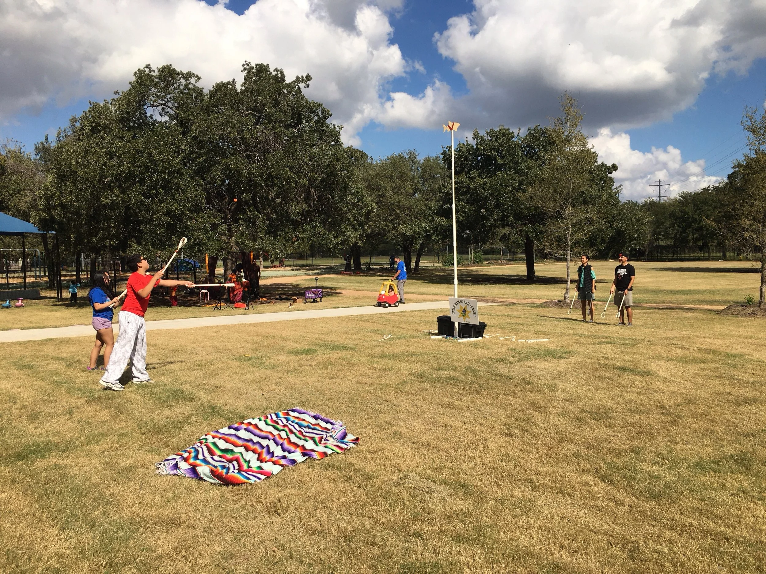 The CTCT Health and Wellness program has been making the rounds with Native Games! Here are scenes from two Roots and Wings events, @friendsofgrandmeadow and @allisonpta / @landjusticecommunityschool . Look out for more opportunities for Native games