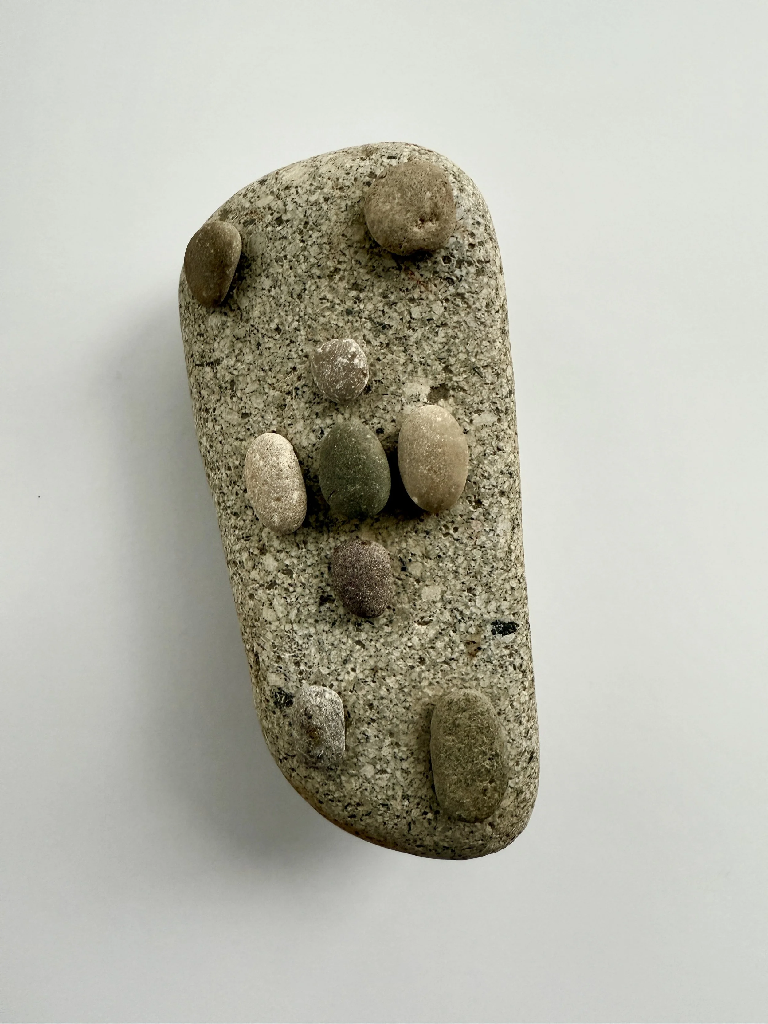  Prehistoric Remote , 2015. Pebbles on stone – 5.5" X 2.5" 1. 75" - PRIVATE COLLECTION
