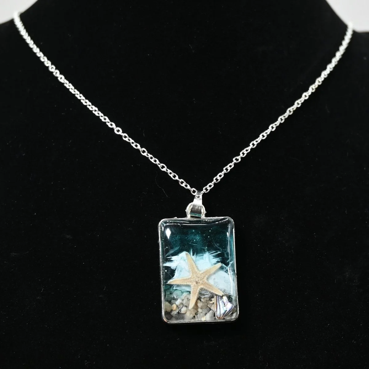 Ocean dream resin rectangle beach pendant necklace, 20", SS plated