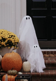 Halloween Decor
