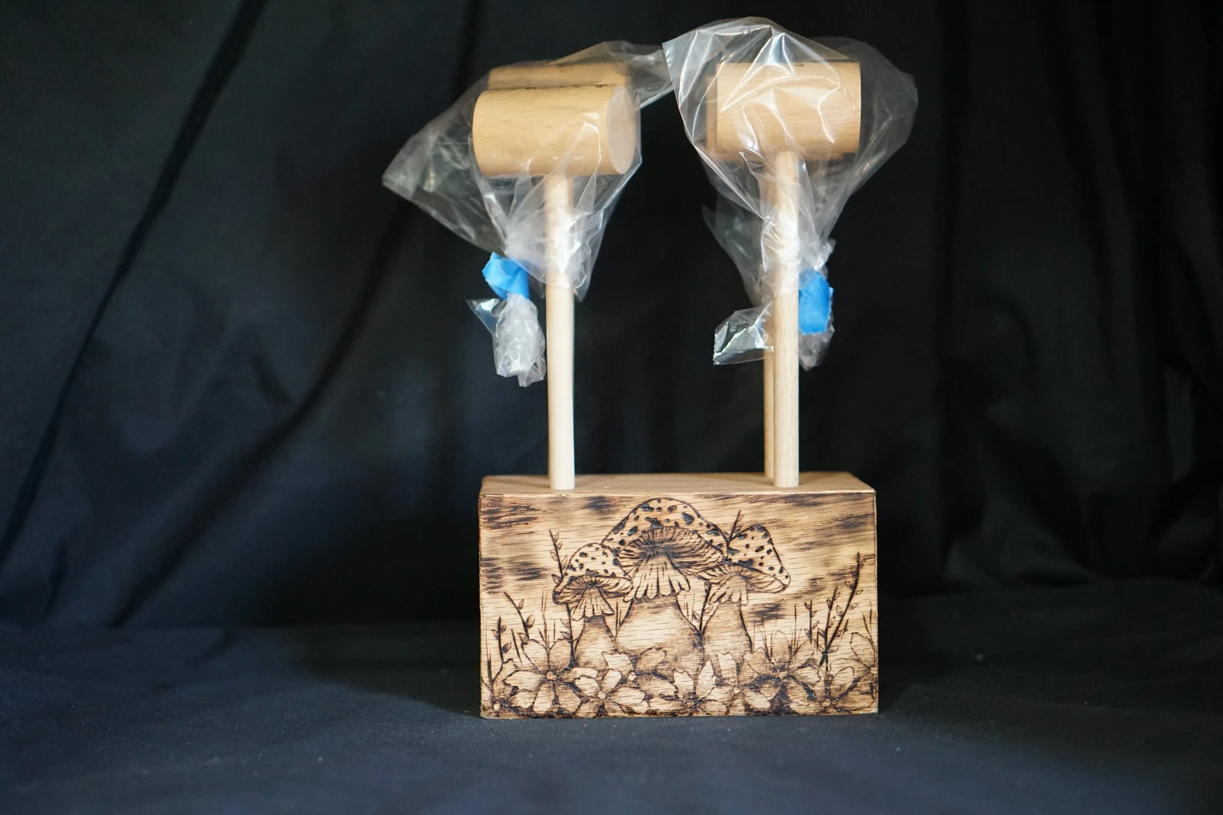 Mushroom crab mallet set