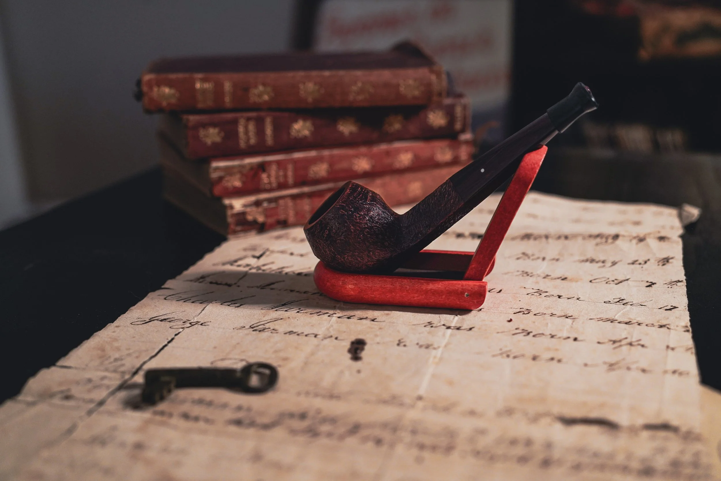 Pipe & Leaf Folding Stand