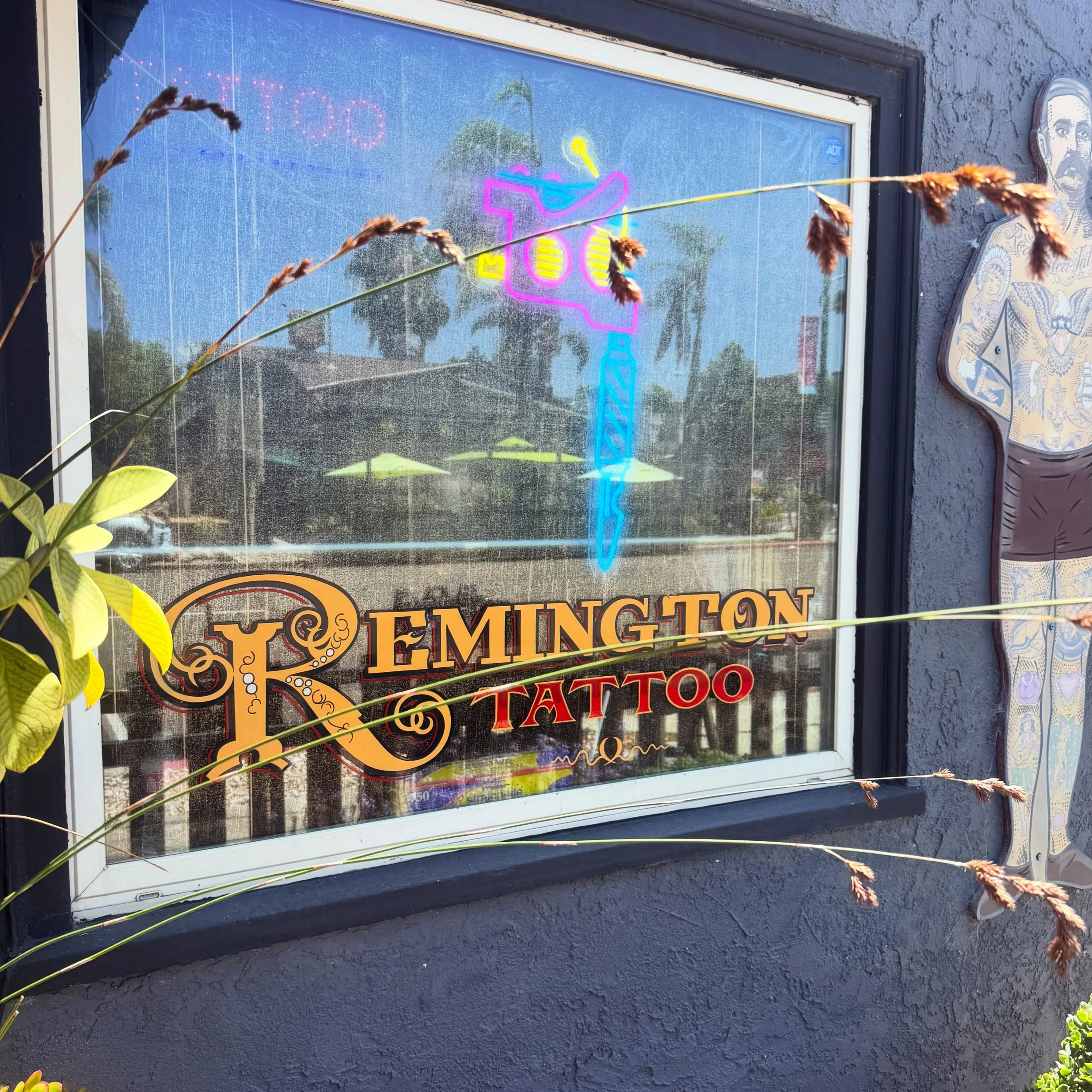 San Diego. Quick life update.

After bouncing around a bit the last year, I&rsquo;ve found a home. I&rsquo;ll be tattooing at @remingtontattoo for the foreseeable future.

Huge thanks to everyone who&rsquo;s followed me shop to shop, I don&rsquo;t ta