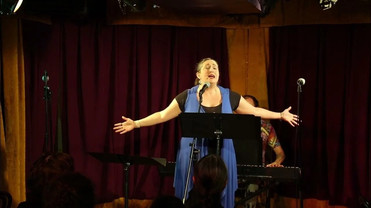 Verse Intro Cabaret