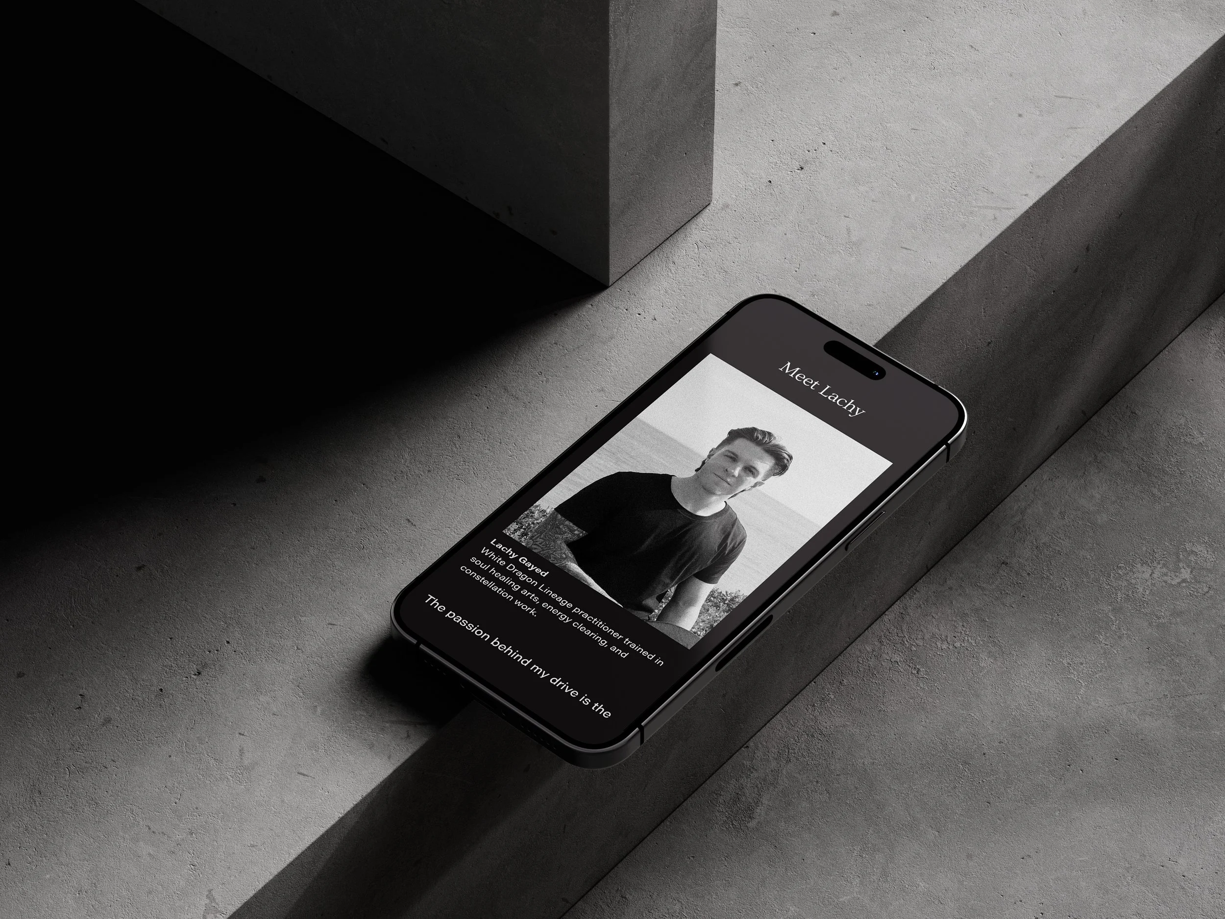 Free_iPhone_Mockup_3.jpg