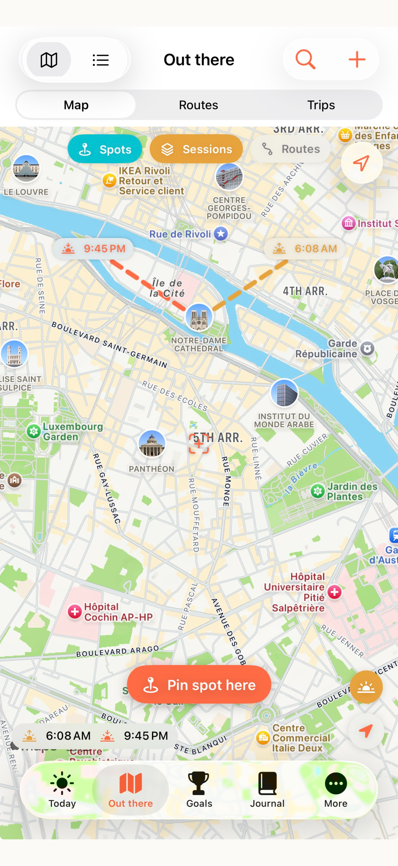 Digitaler Stadtplan von Paris mit Markierungen für Routen, Sehenswürdigkeiten und Reisezeiten, inklusive Menüleisten und Symbolen für Spots, Sitzungen und Tageszeiten.