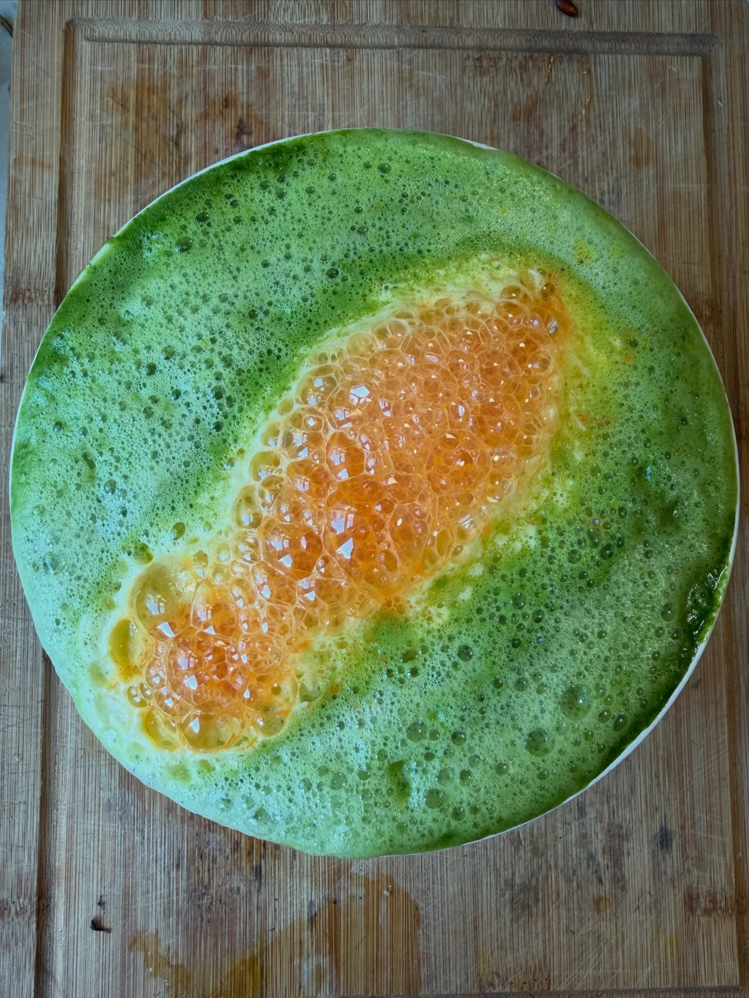 JUICE OF THE MONTH:
- Parsley
- Apple
- Carrot
- Lemon (skin off)
- Turmeric
- Celery 

Packed with turmeric, celery, lemon, parsley, carrots and apple, this vibrant juice is rich in antioxidants and vitamin C. It supports healthy digestion, hydratio
