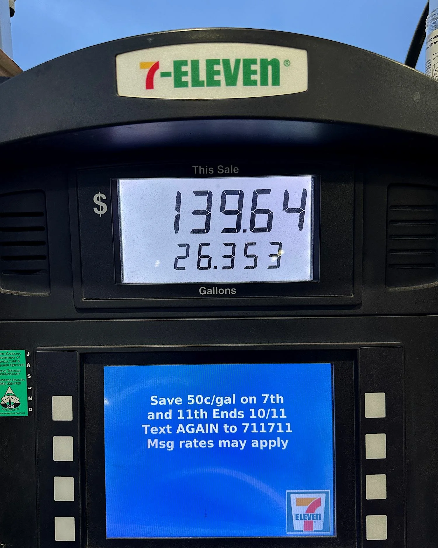 Fuel pump display showing a total of $139.64 for 26.353 gallons