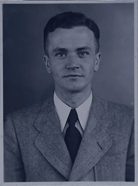 In cooperation with the XXII Mountain Army Corps, SS First Lieutenants Burger and Manowski ordered the deportation of the Jewish population of Corfu, July 1944.