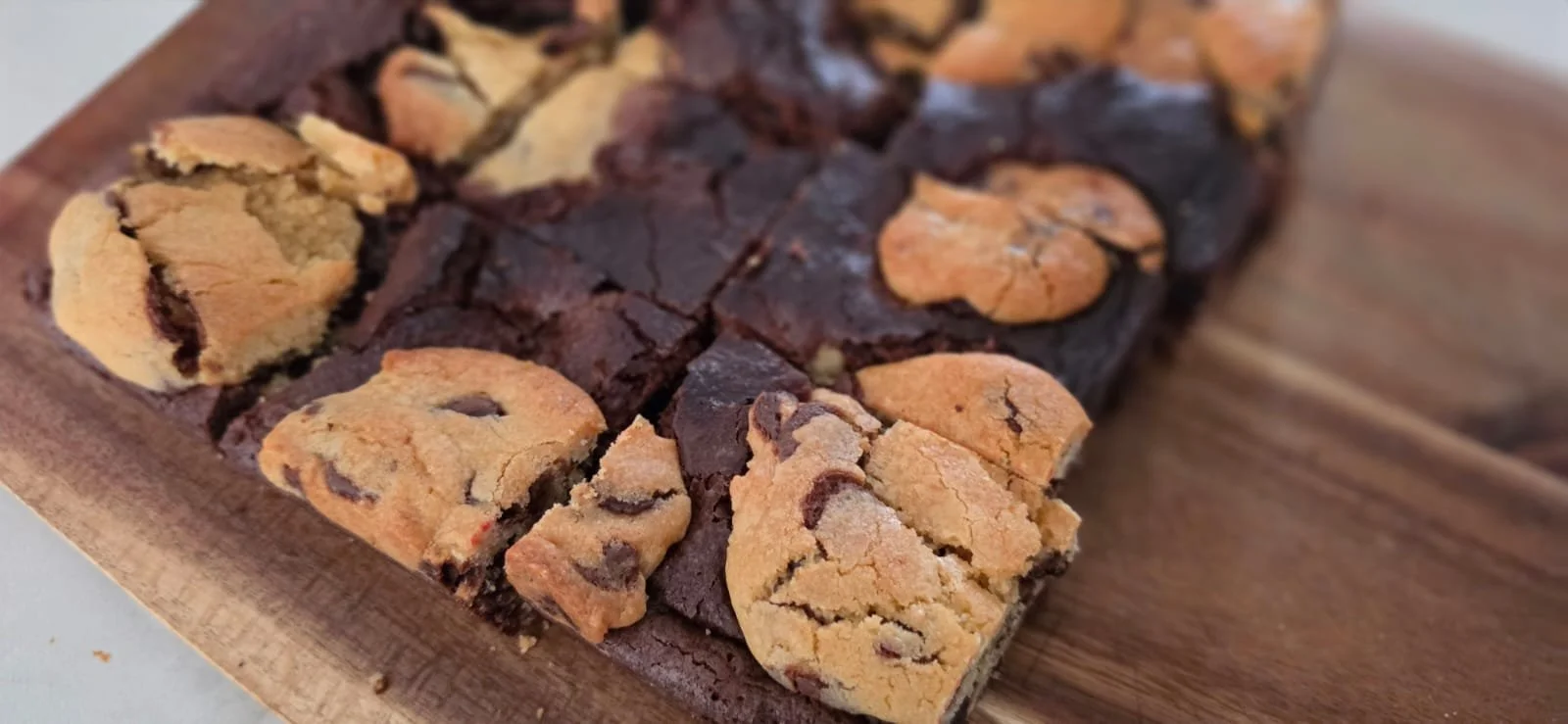 Chocolate Chip Brookie