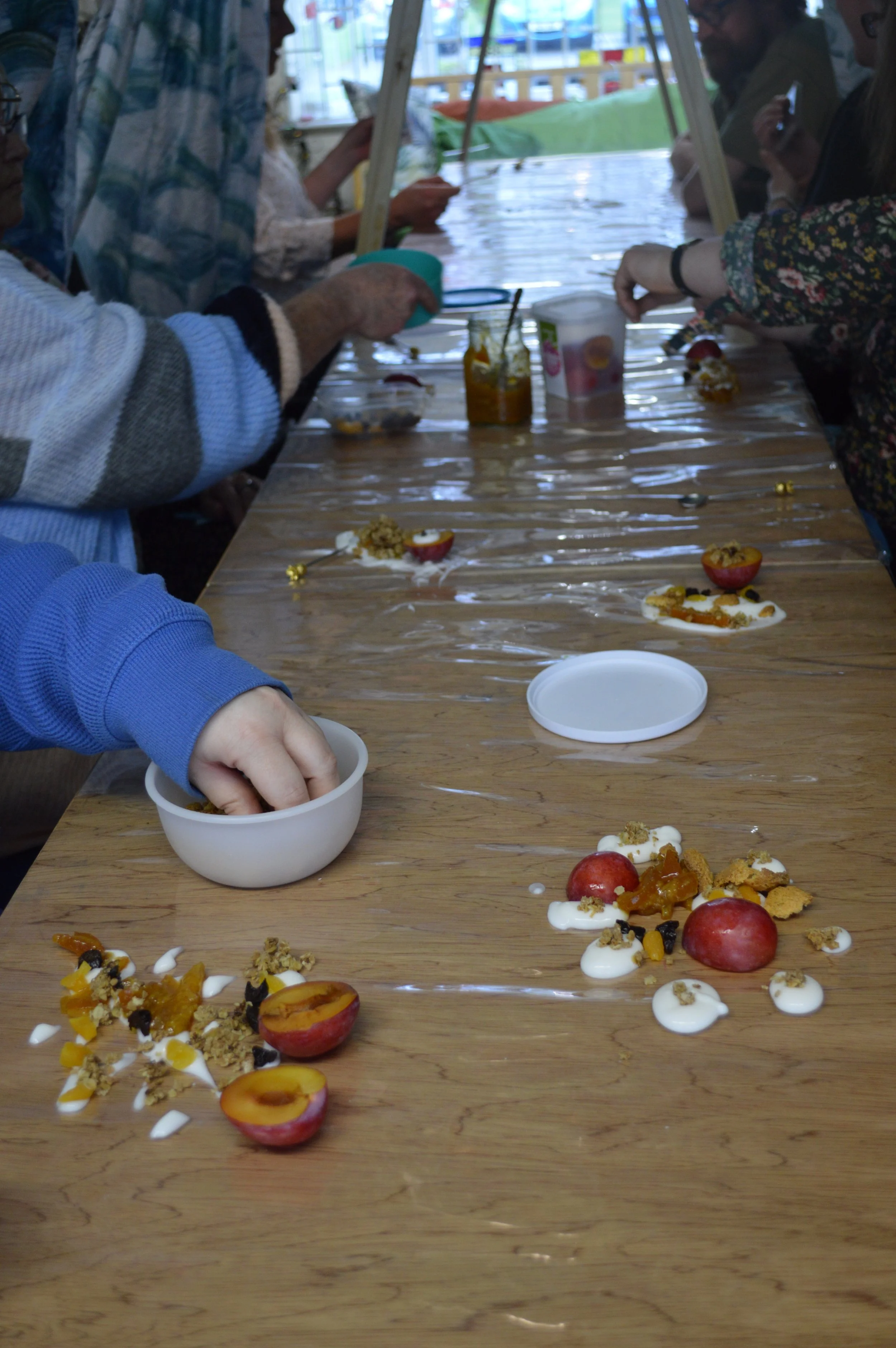 Guests had to create a communal food painting with given ingredients. 