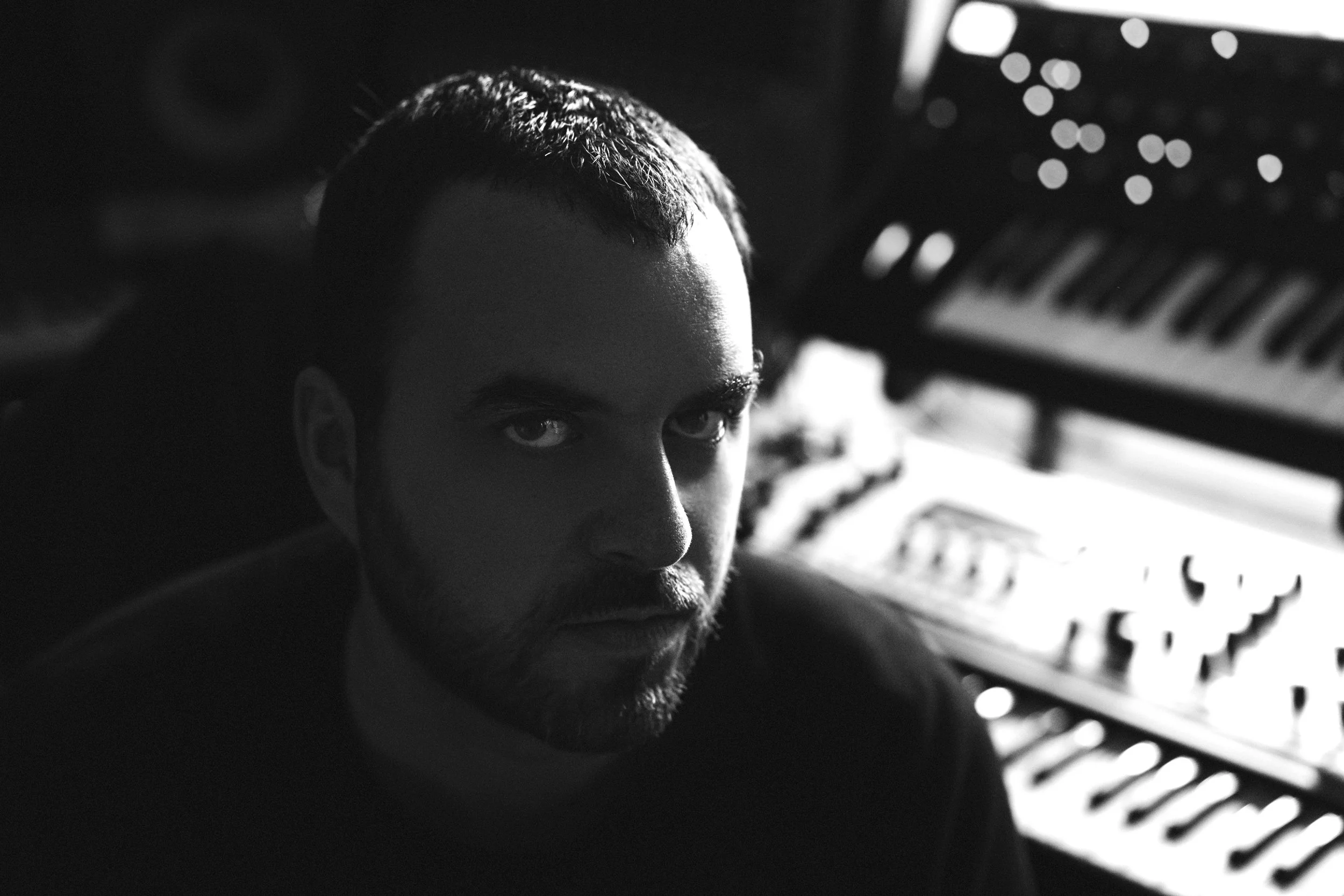 Completing the release is a special remix of Kill The Pilot by acclaimed Italian producer HLZ.