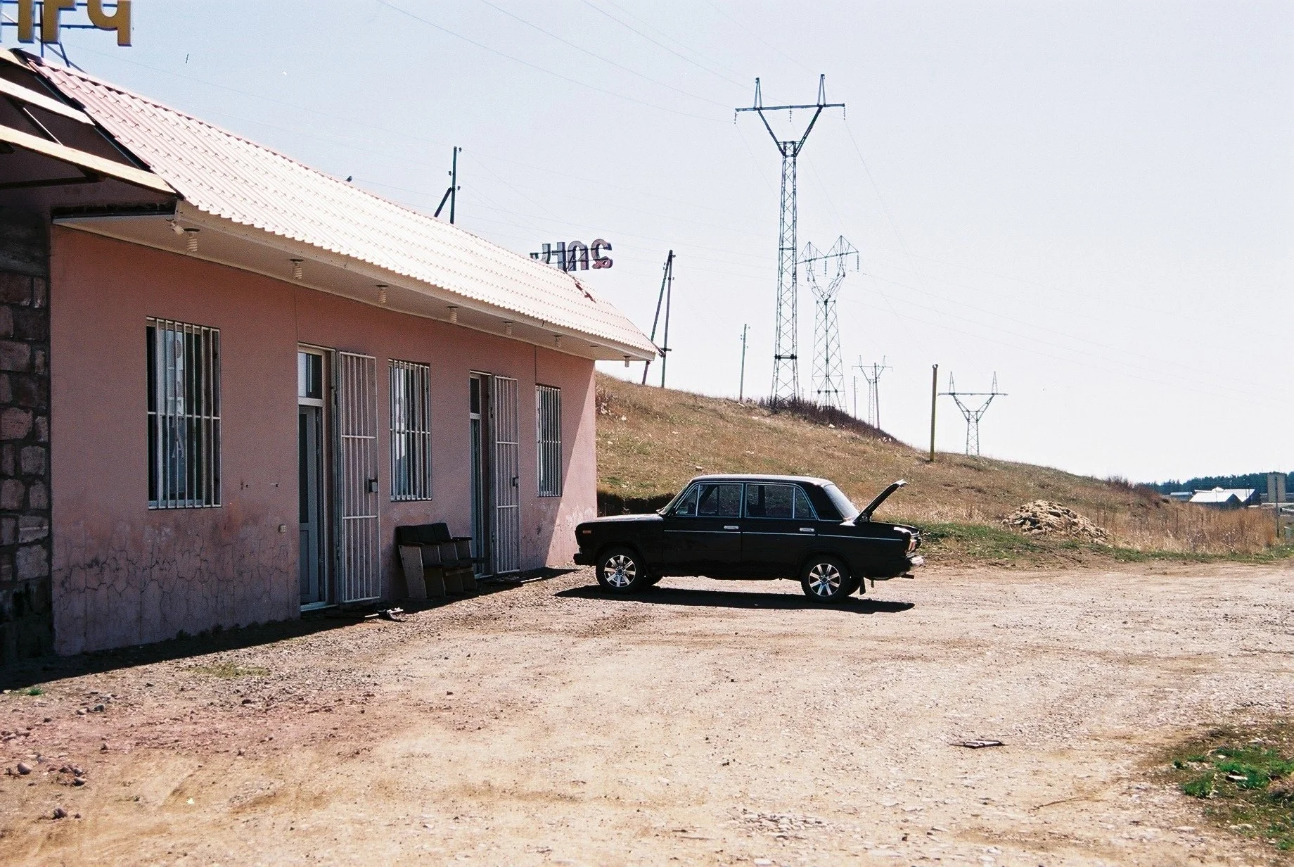 f1000001.JPG