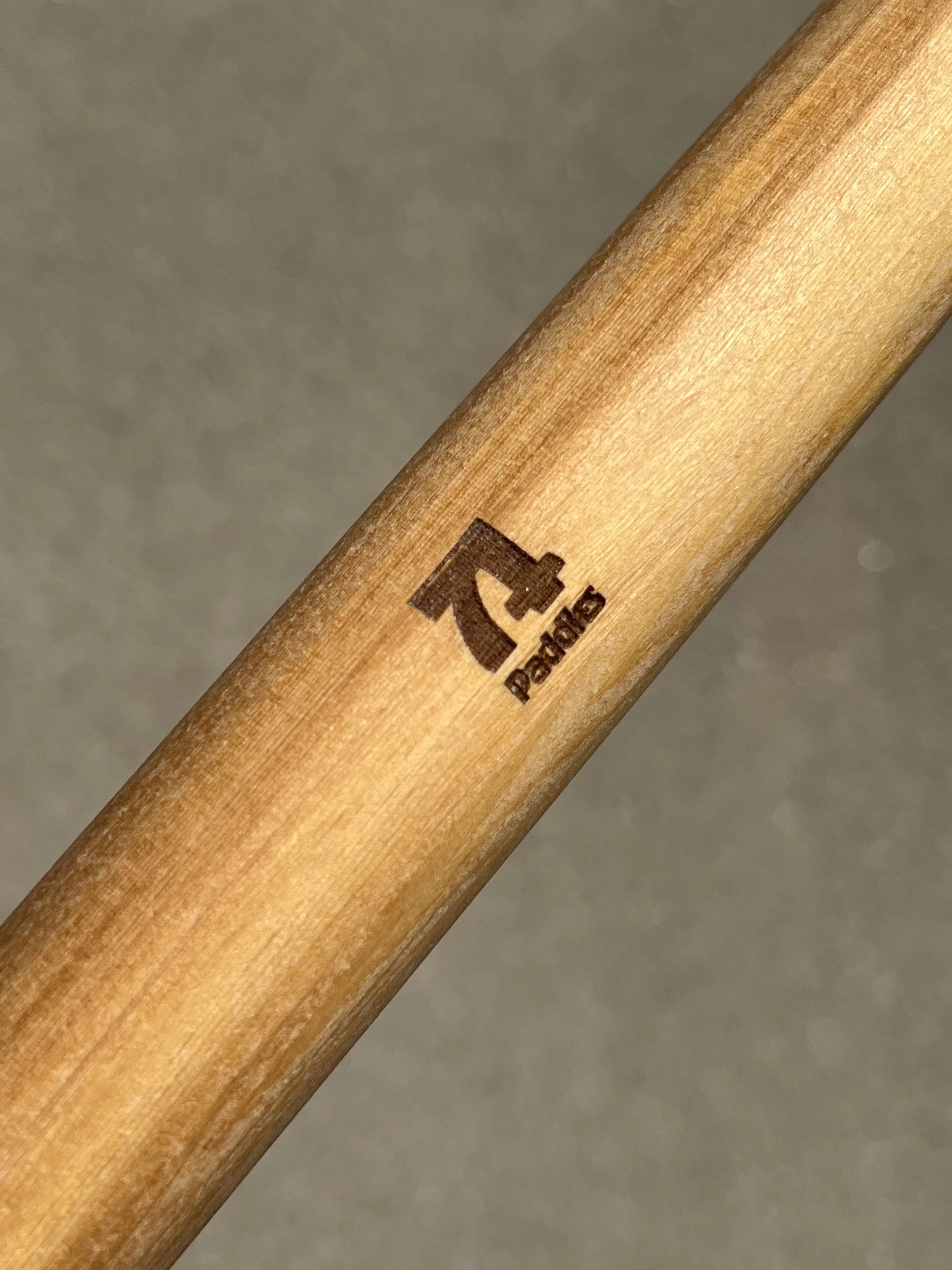 Loom close-up of a Western Red Cedar Traditional Greenland Paddle
