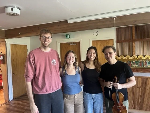 Also rehearsing today: the Four Corners Quartet!

Coming together from Utah and Arizona, these four young musicians each found their way to the stage differently: cellist Charlotte Bond taught herself to play at fourteen; violist Tessa Urie found her