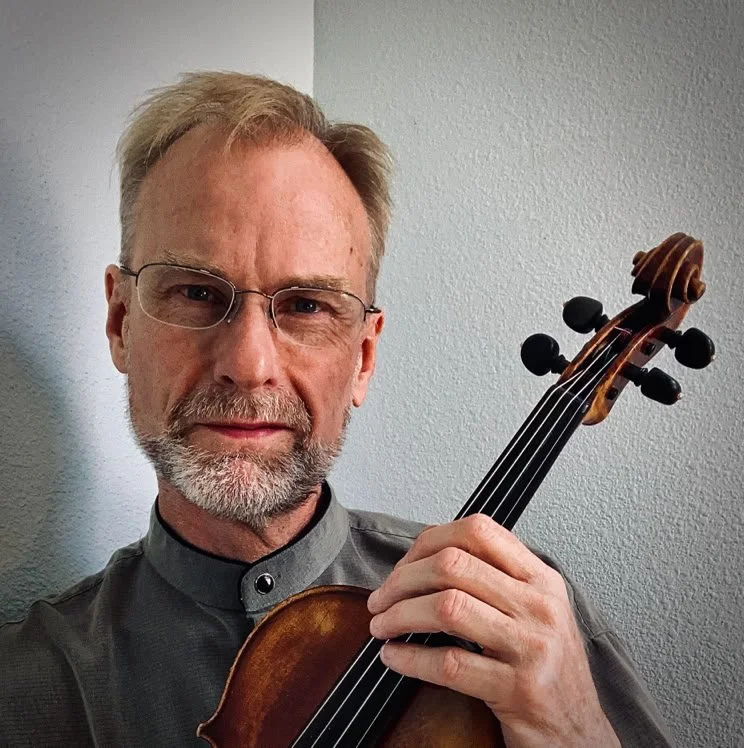 Meet the Eastman Quintet:
Fritz Gearhart&rsquo;s career as a violinist has taken him across the United States and internationally to Austria, Germany, Croatia, Spain, and Korea. He has appeared at major venues including the Kennedy Center, Alice Tull