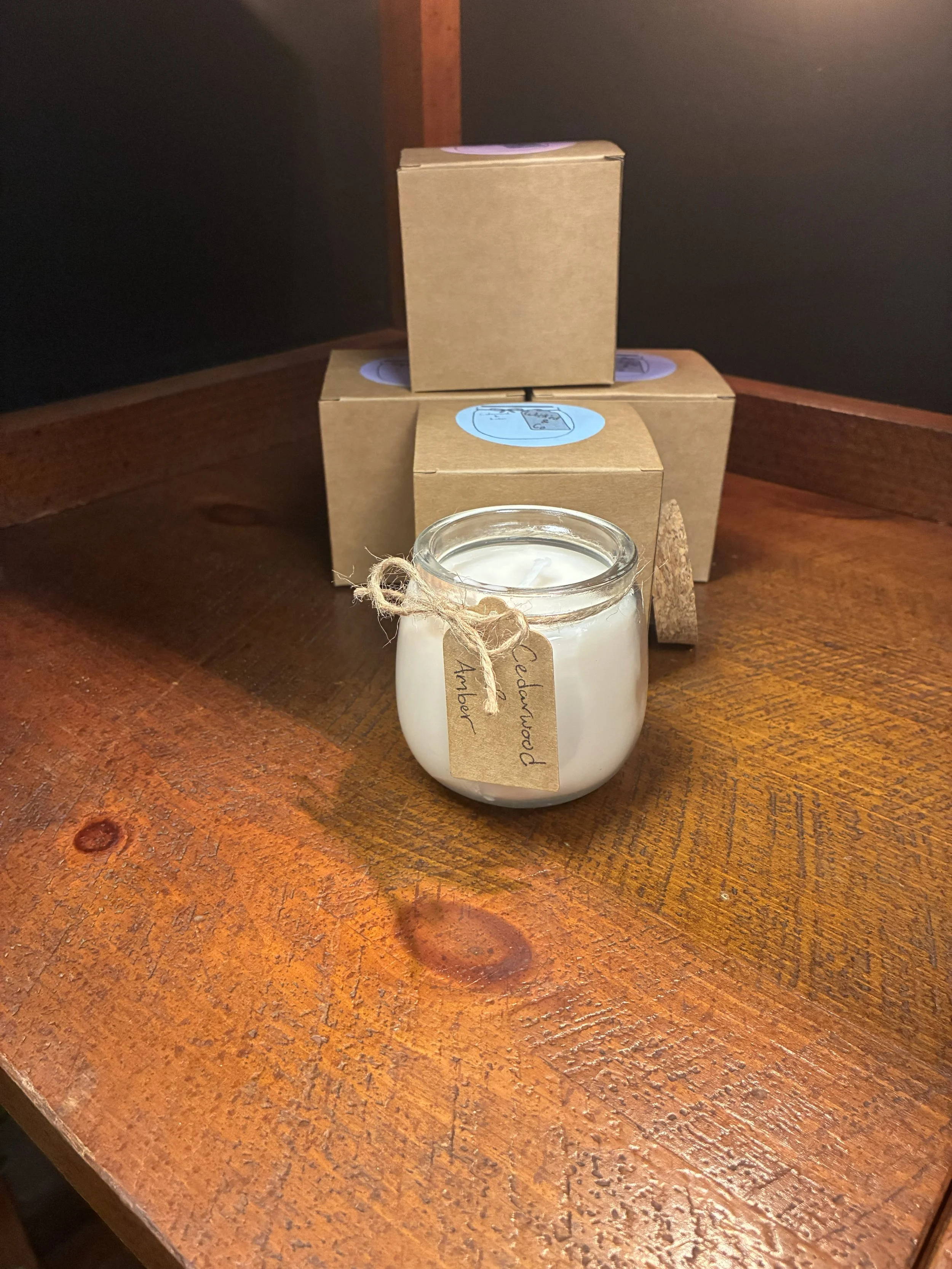 Cedarwoods & Amber Candle