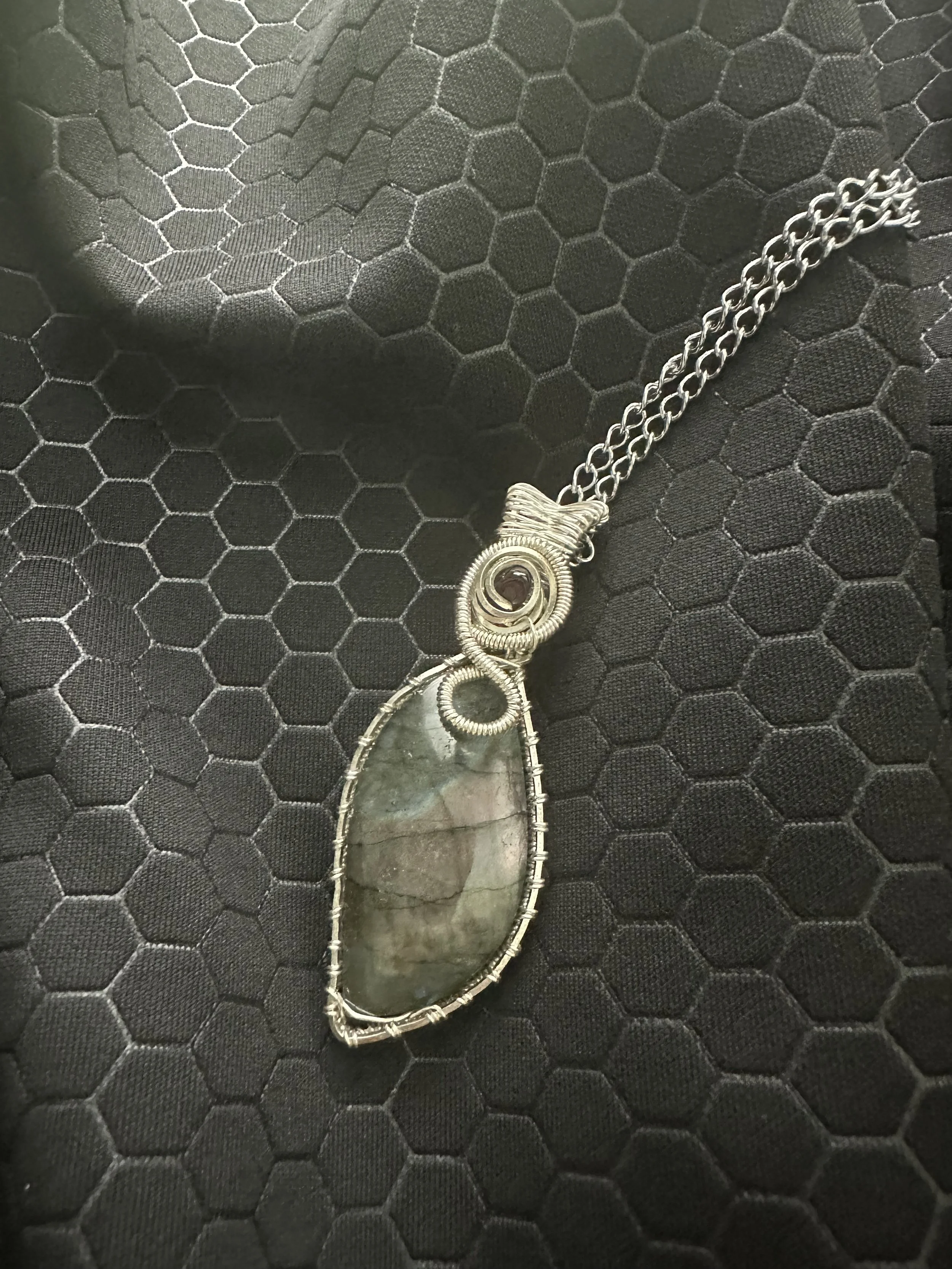 Marquise Labradorite & Garnet Accent Wire Pendant