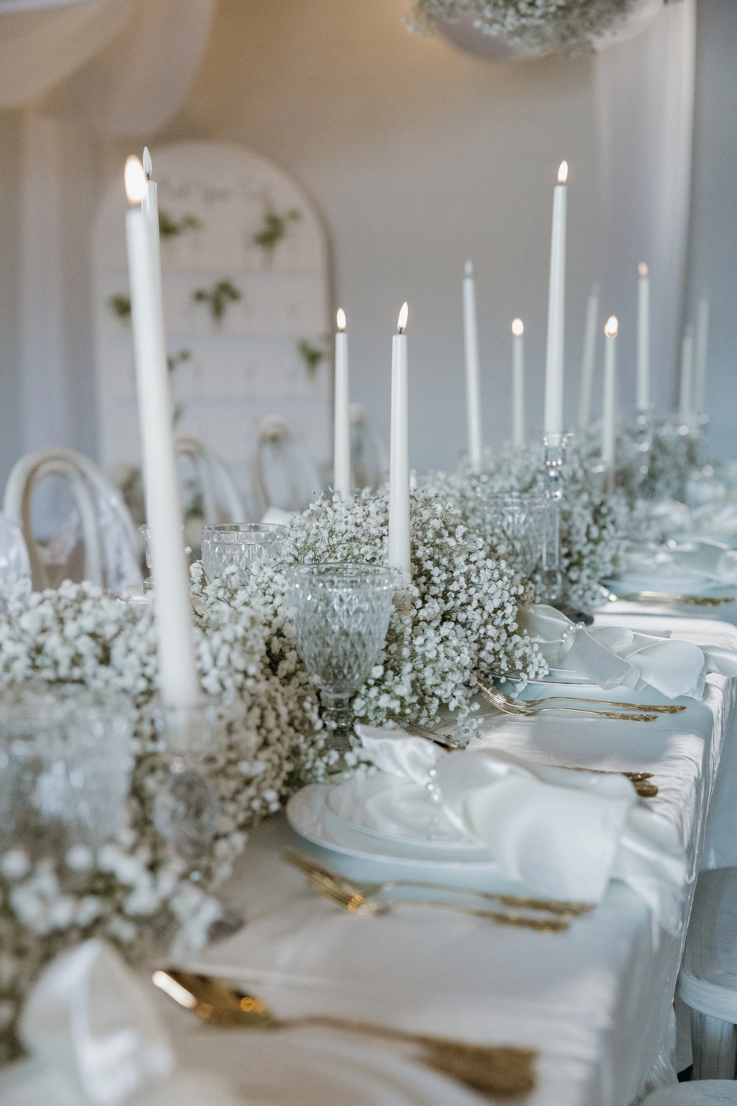 Romantic wedding florals at The Ingress wedding venue in Raleigh