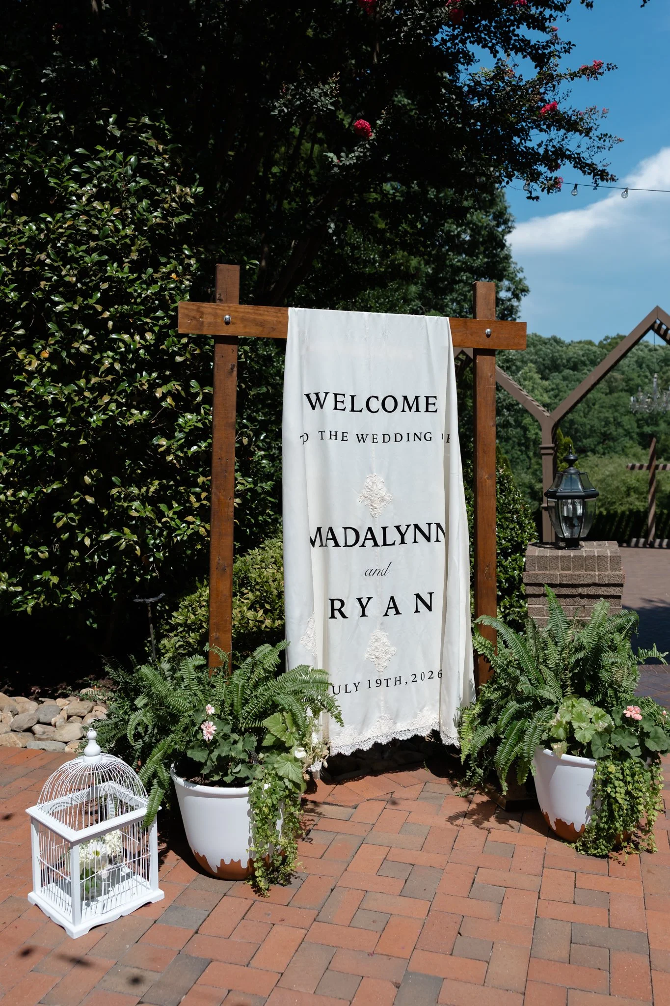 Summer wedding ceremony at Highgrove Estate near Raleigh, North Carolina