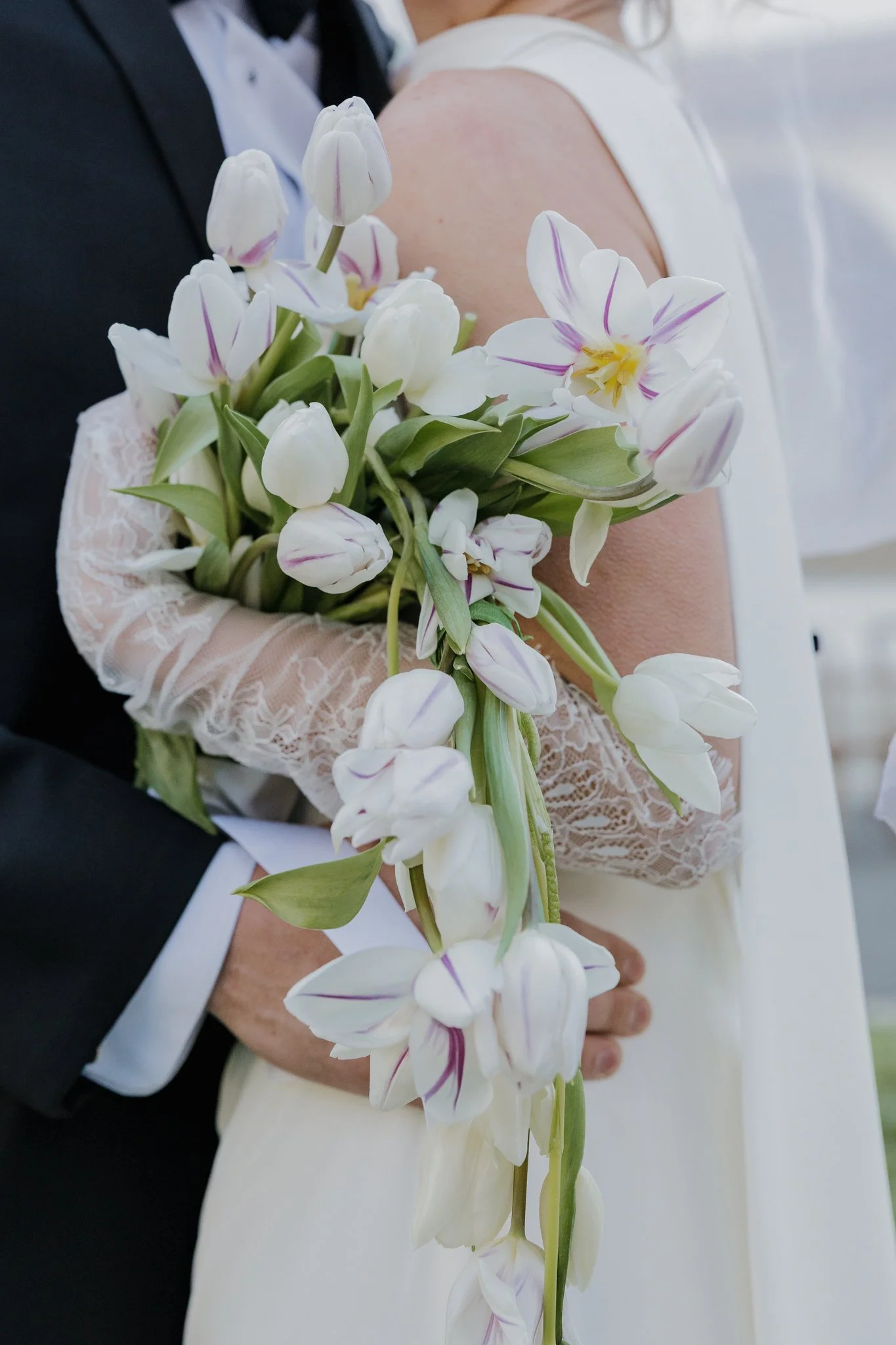 Veil+BloomShoot (134 of 150).jpg
