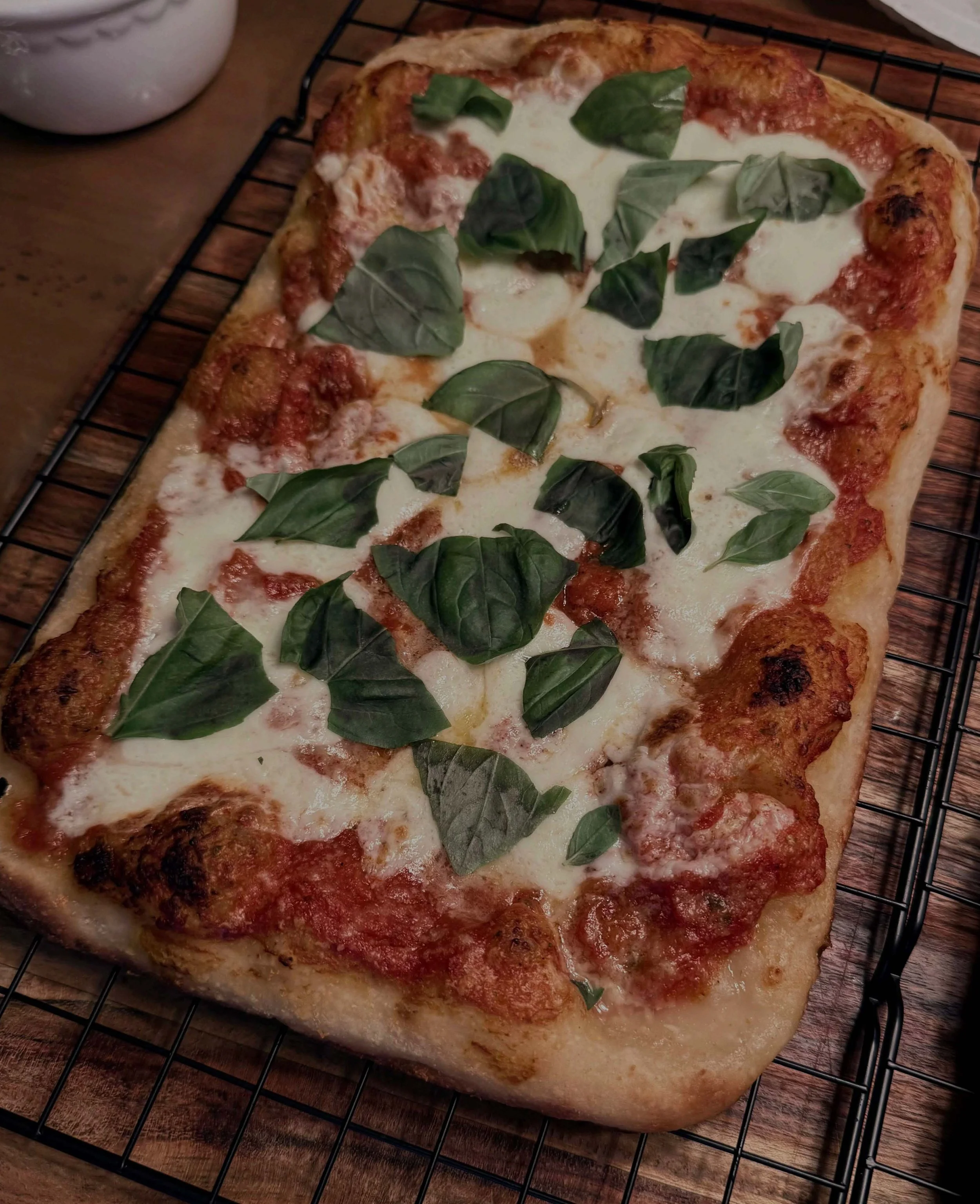 Margarita pizza.jpg