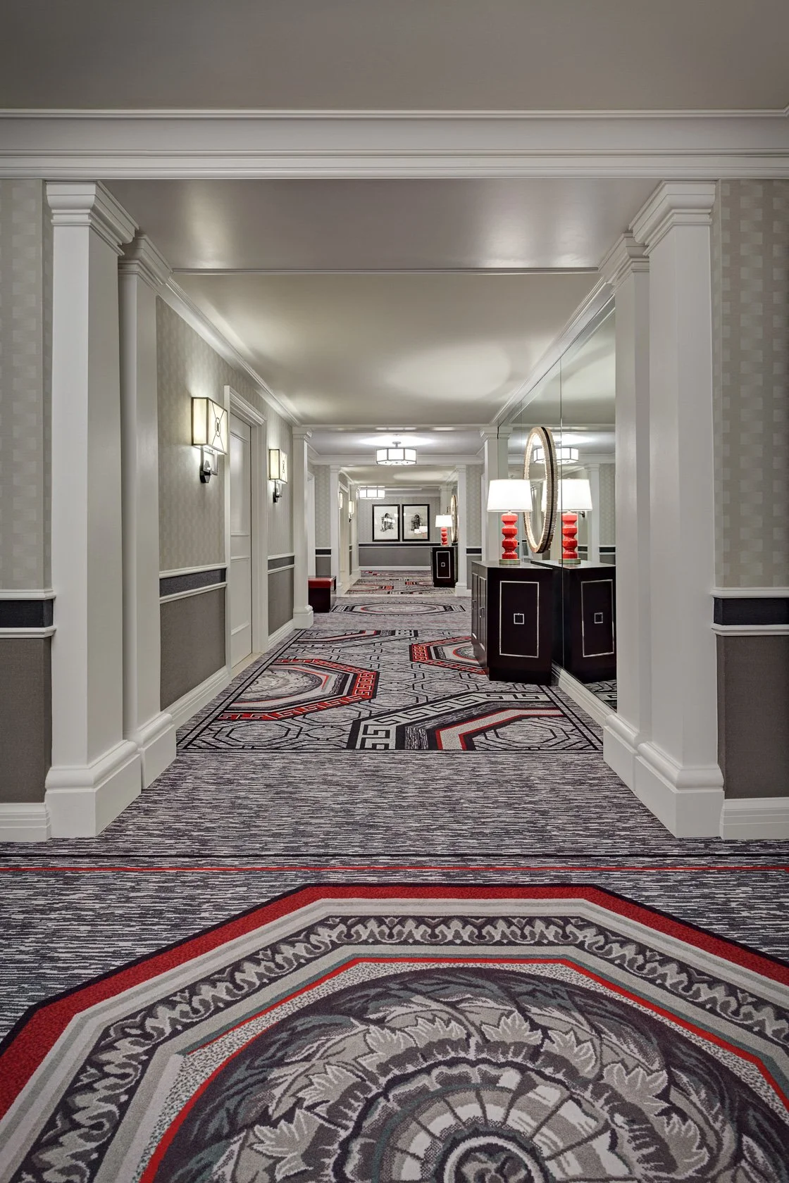 SL_CaesarsTowerCorridor-2.jpg