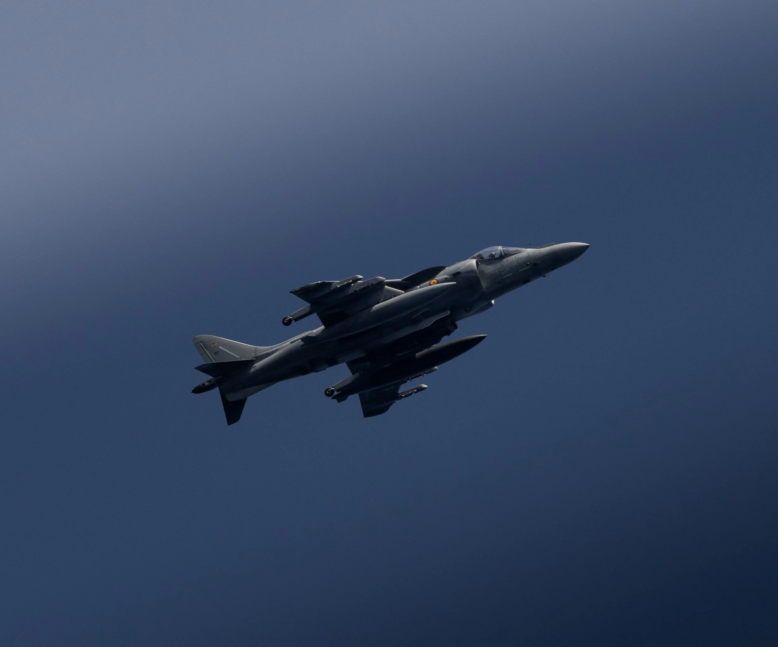 R6II6096.jpg
