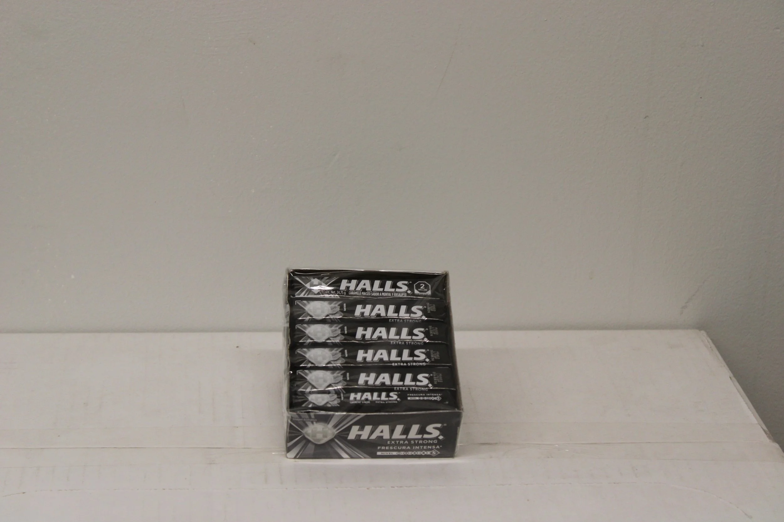  extramint halls 12 ct