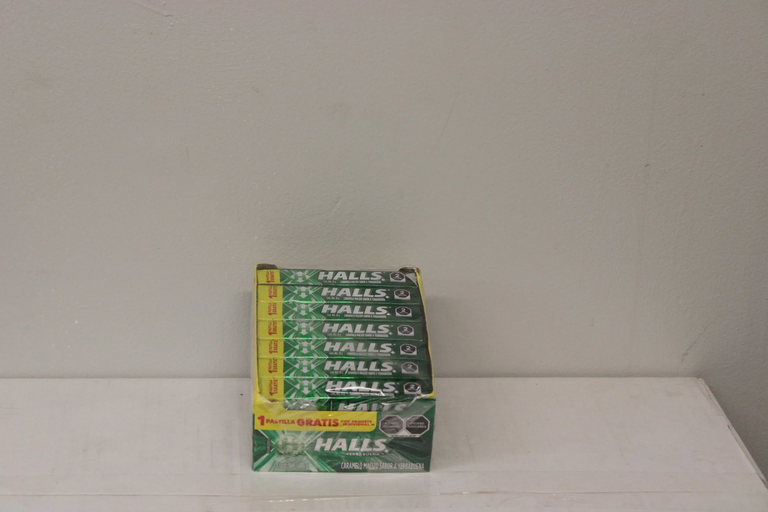  halls 12 ct