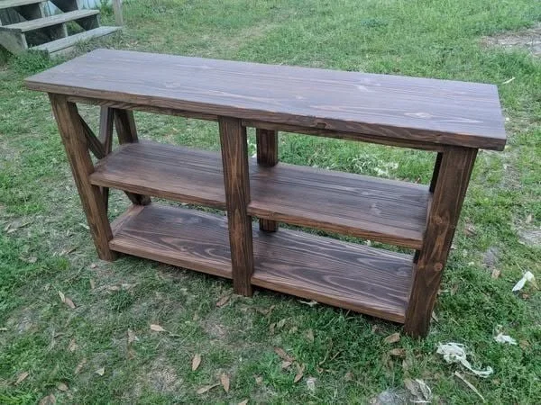 Entry way table