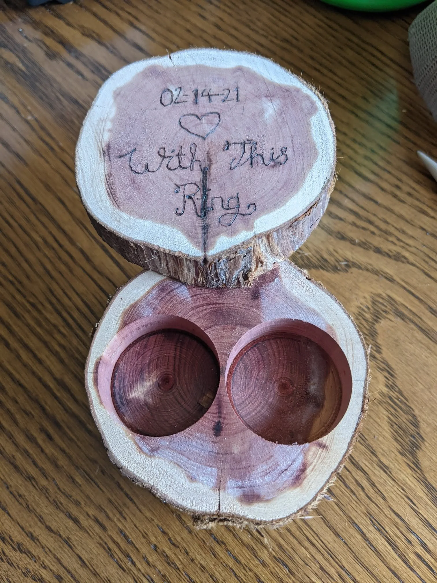 Mr and Mrs Ring Box