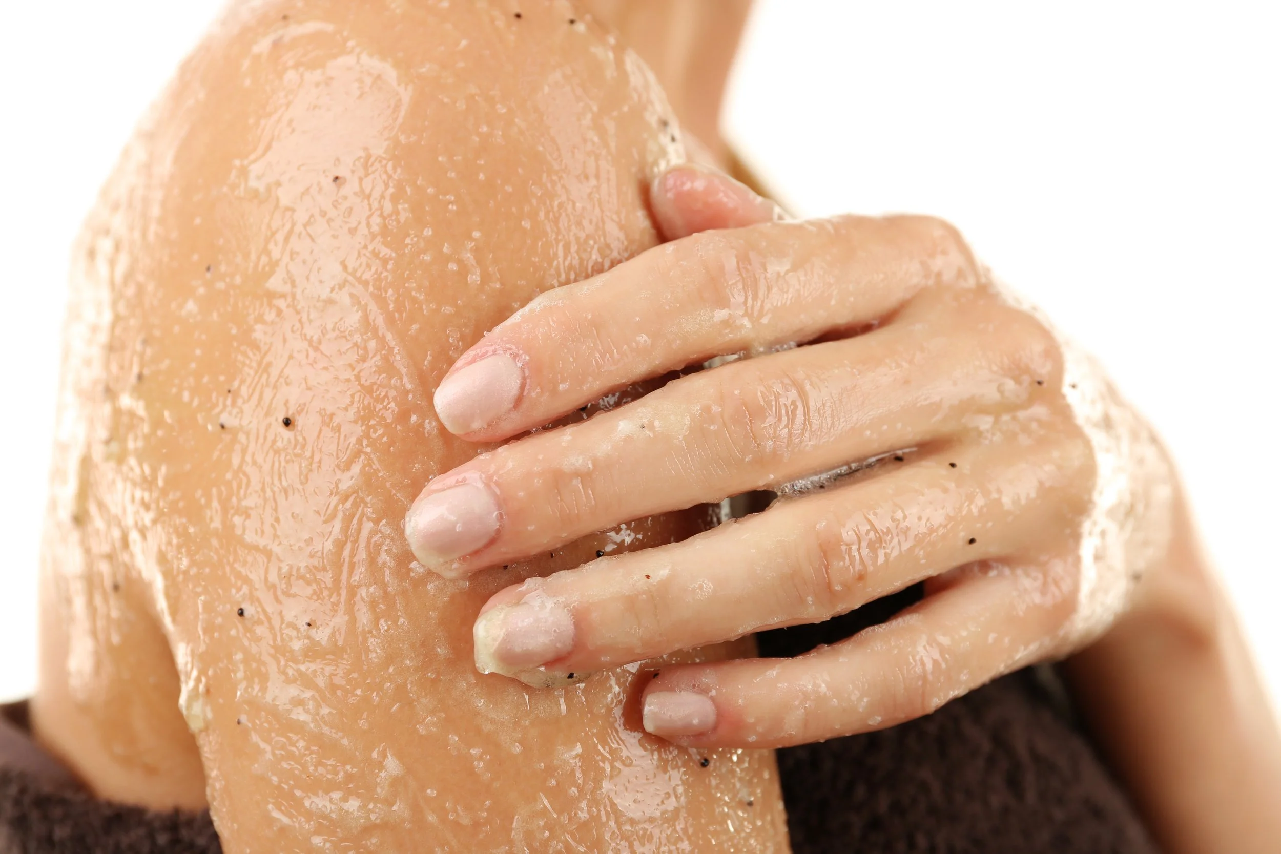 Body Scrub Before or After Shower: What’s the Best Order?