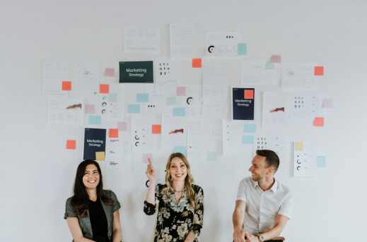 How Social Media Content Creation Services Transform Your Online Presence