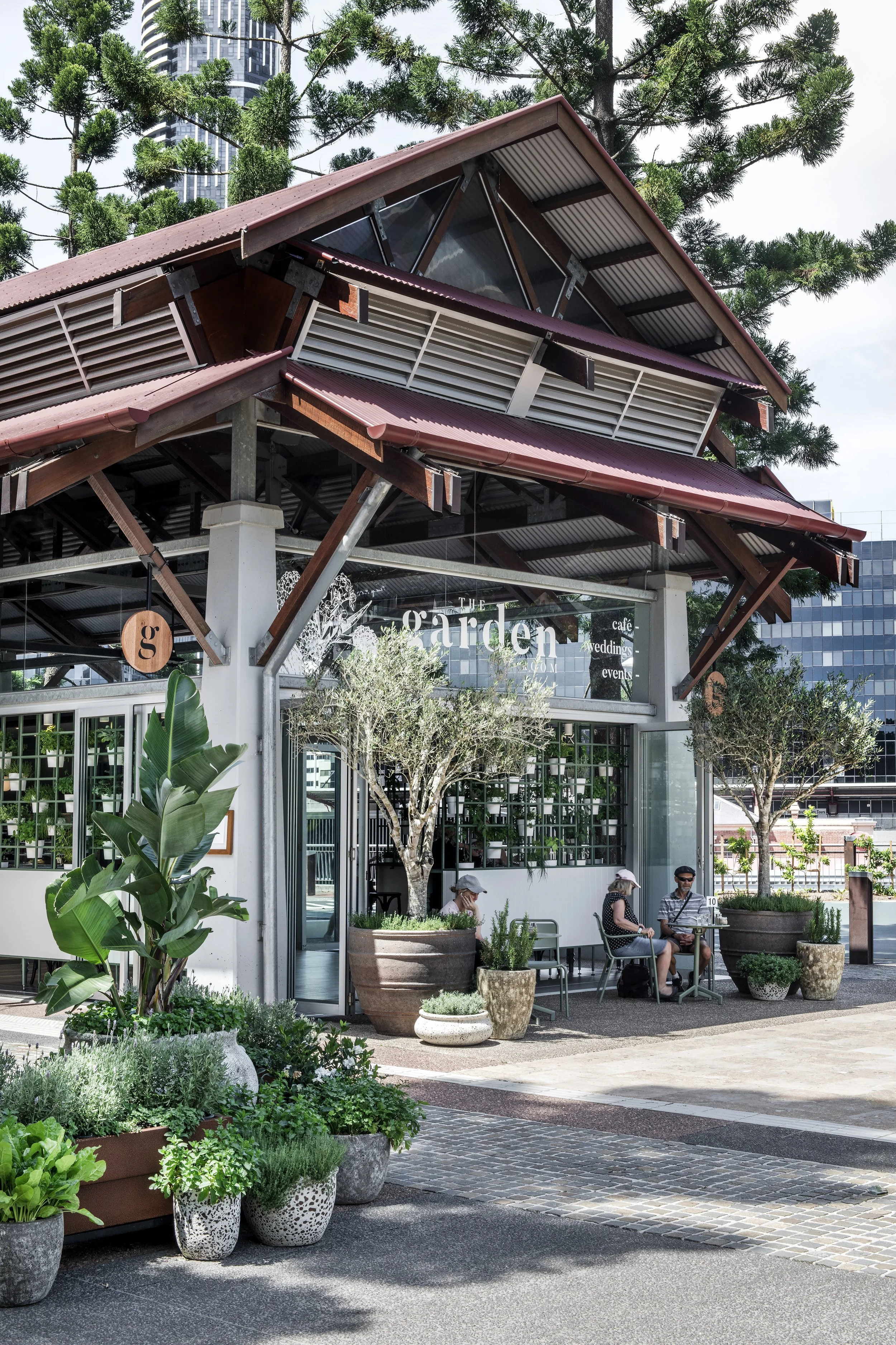 2019.11.04_MAY_TheGardenRoom_05_L.jpeg