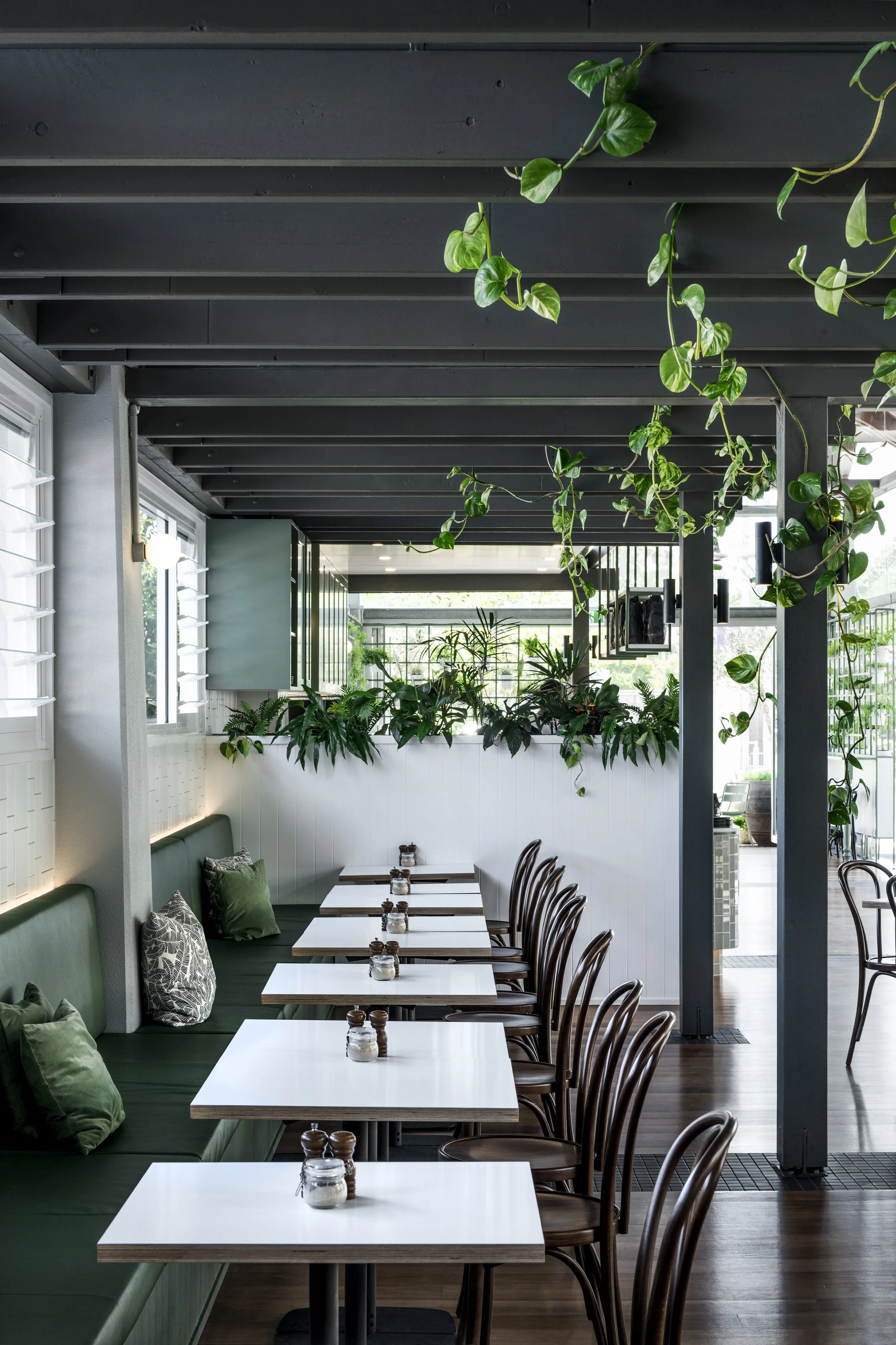 2019.11.04_MAY_TheGardenRoom_16_L.jpeg