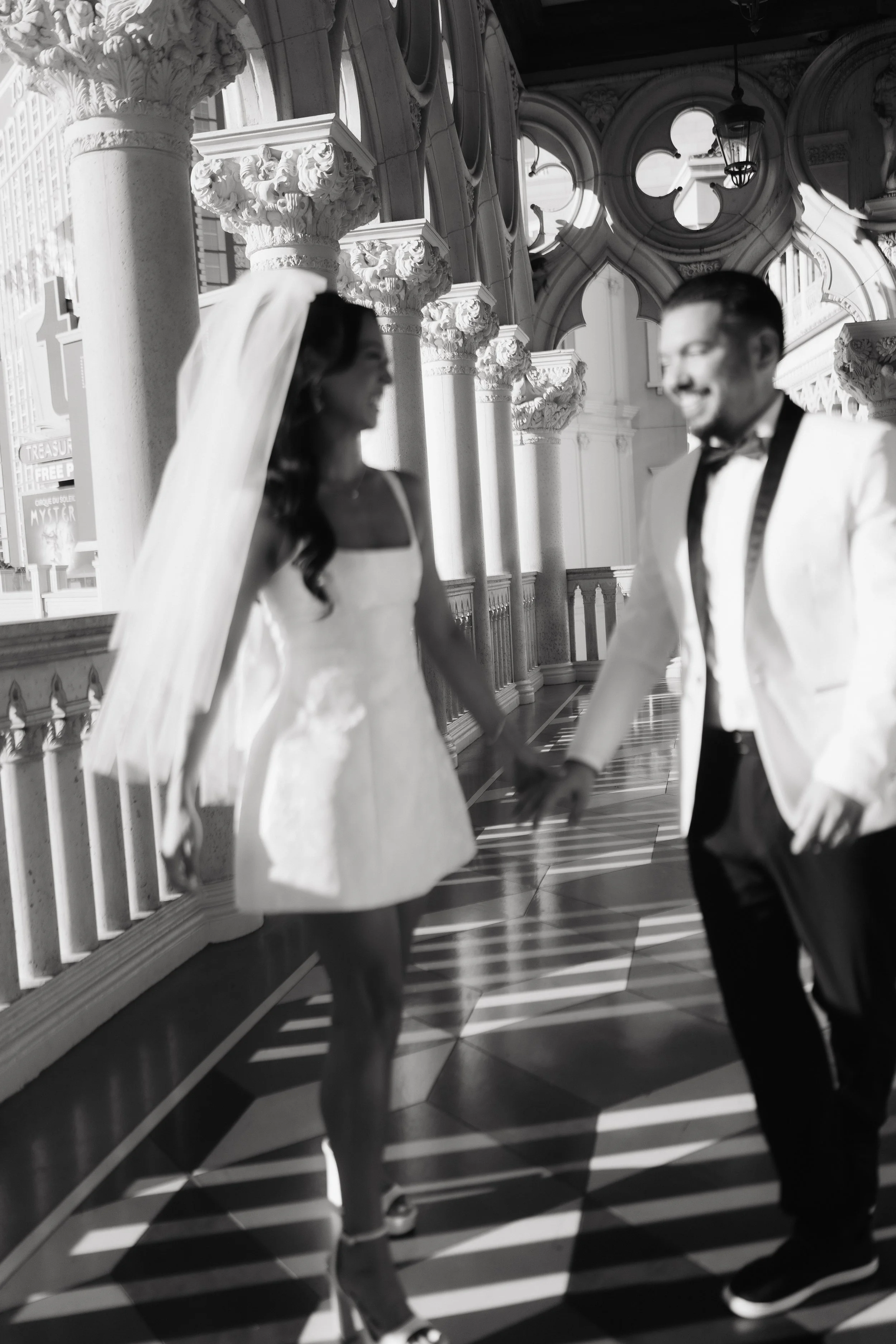 Lauren &amp; Alex | Intimate Summer Elopement In Vegas
