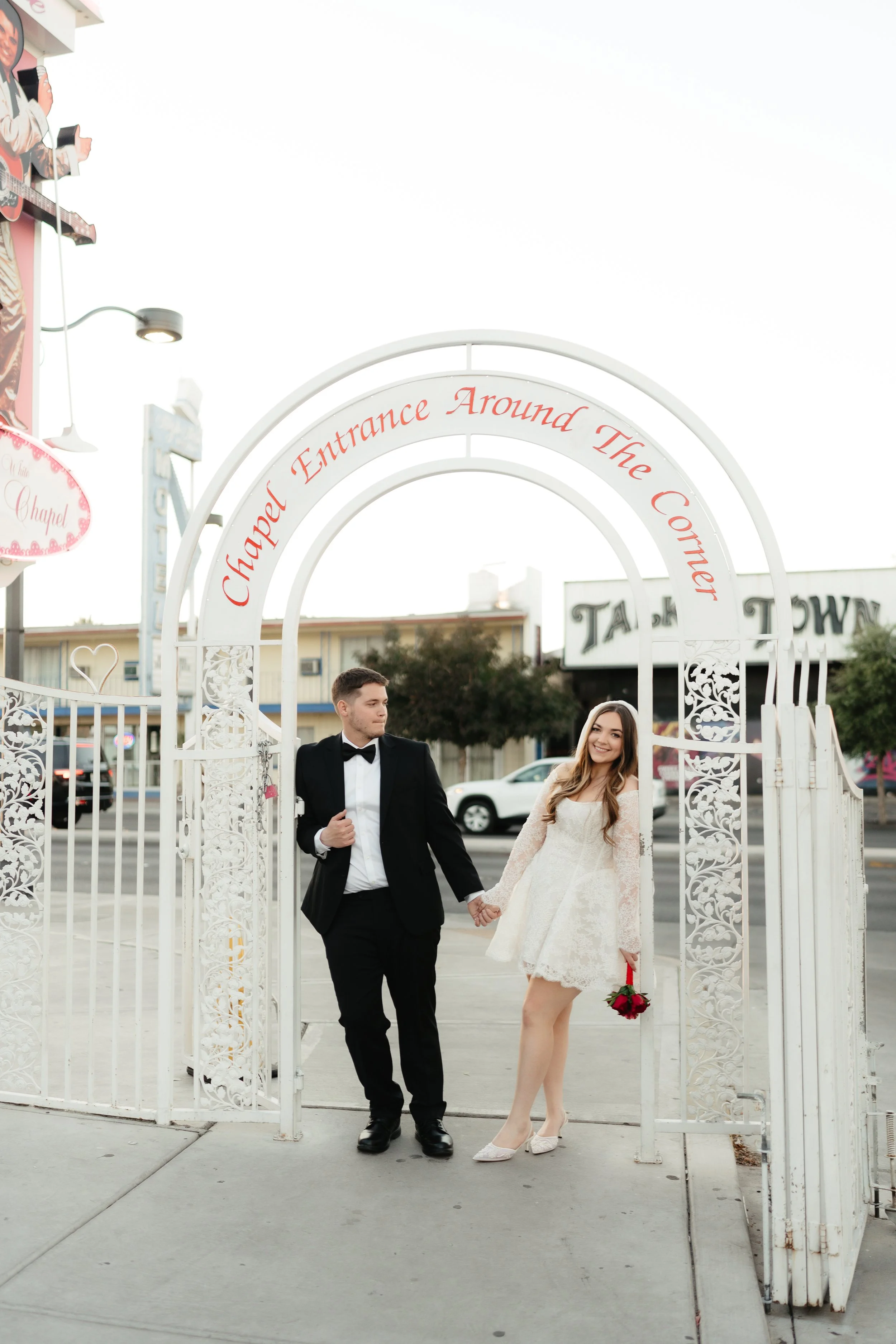 The Nurse And The Football Coach Got Married In Vegas!