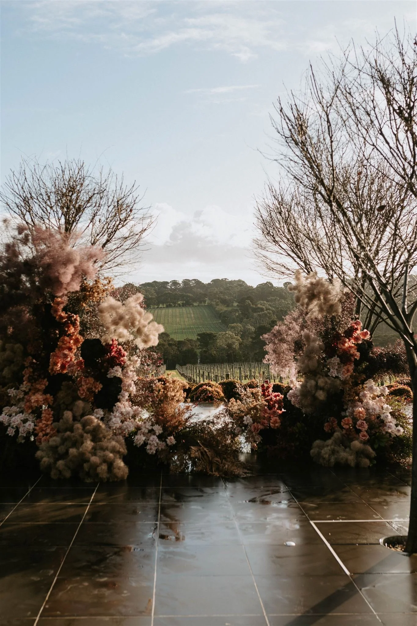 Tips on Floral Arrangements for your Wedding day