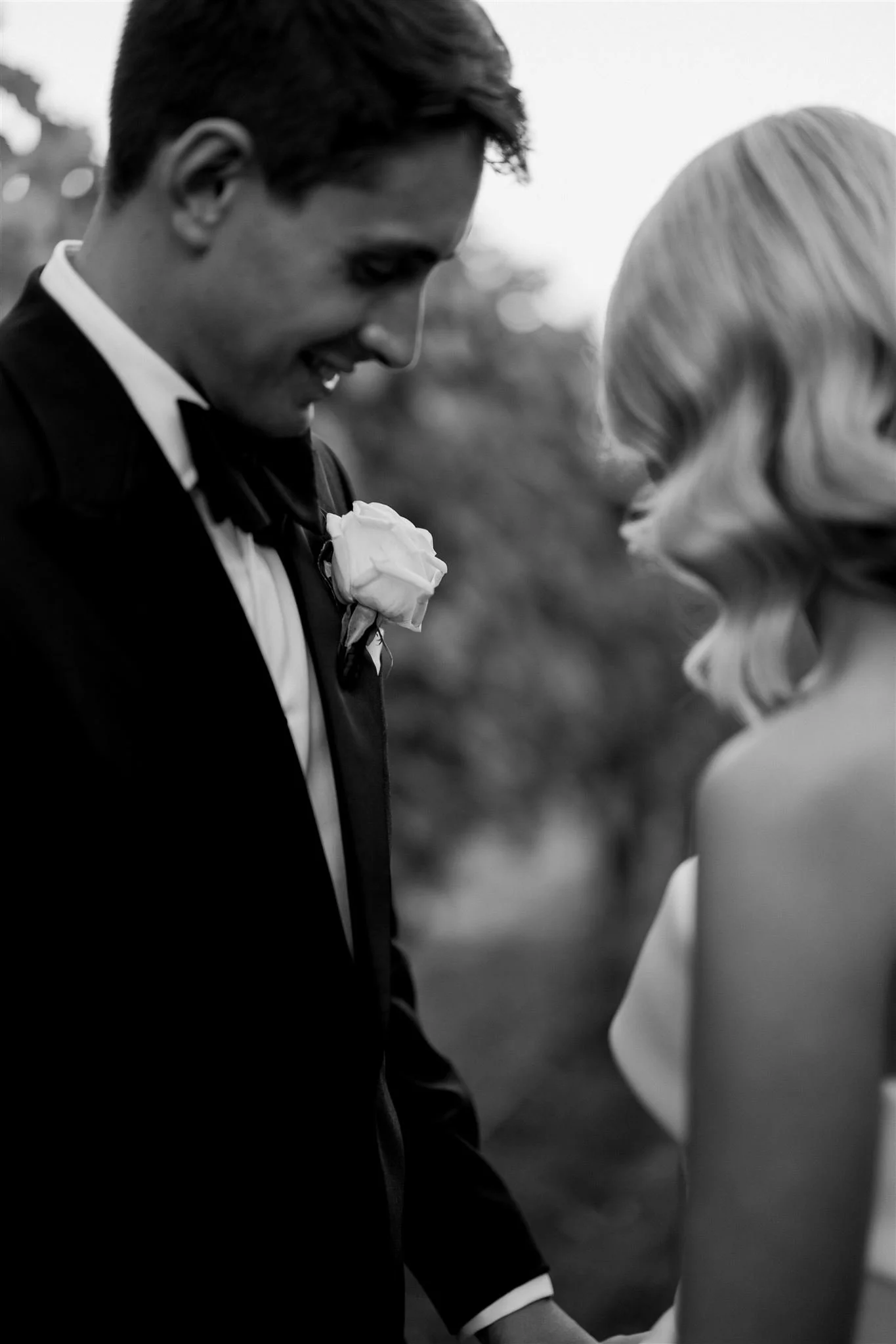 EllieandJames_Previews_LeiLeiClaveyPhotography-106_websize_websize.jpg